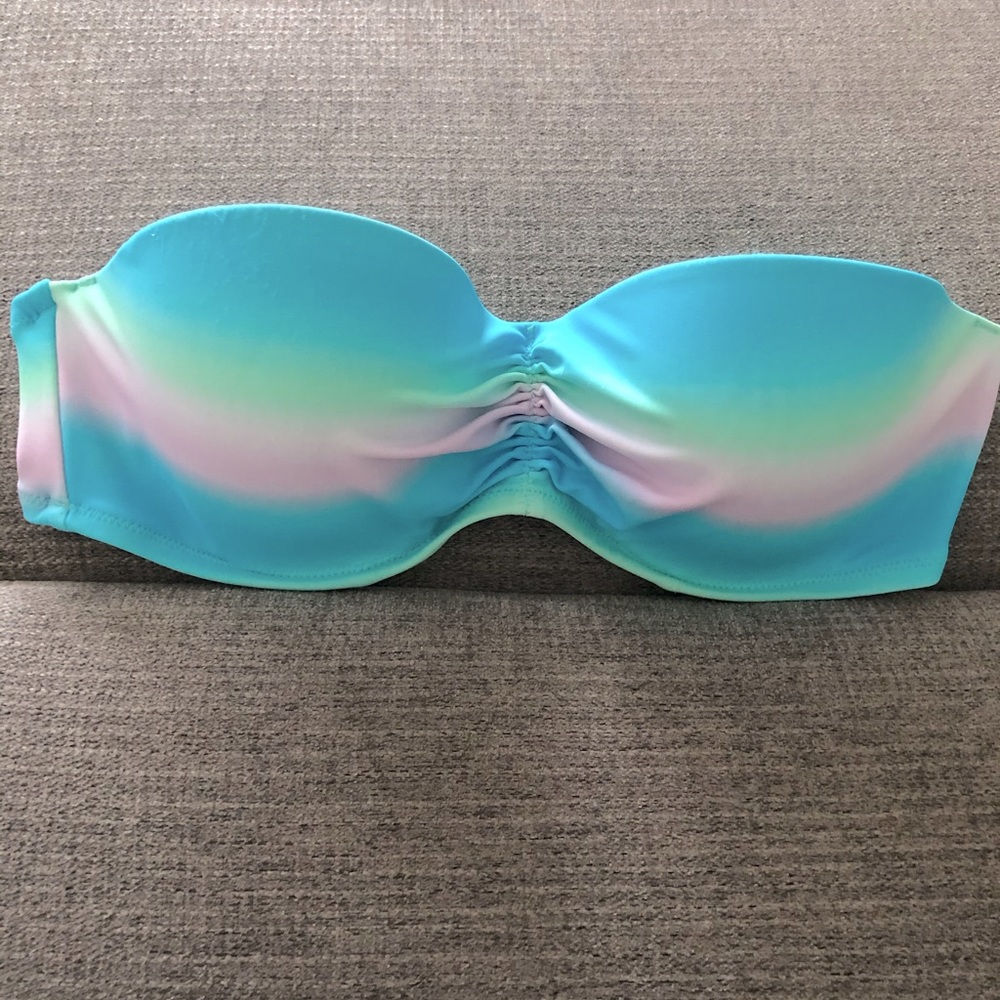 🏖 Victoria’s Secret Bandeau Swim Top - Size 36C